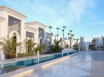 SUNRISE REMAL BEACH RESORT